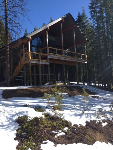 Crescent Lake Getaway