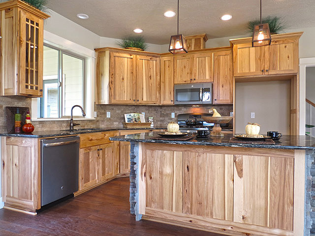 Craftsman Style Kitchen with Rustic Hickory Cabinets